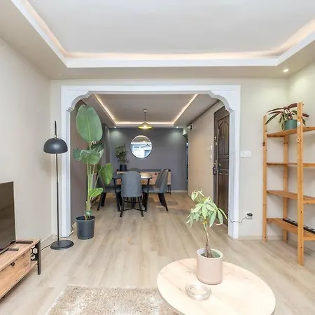 0091 - Taksim, Economic, Comfort Flat. *