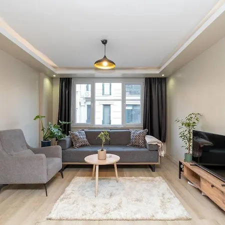 0091 - Taksim, Economic, Comfort Flat. *